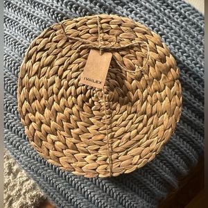 Pack of 6 Round Placemats for Dining Table (30cm) Natural Wicker Water Hyacinth